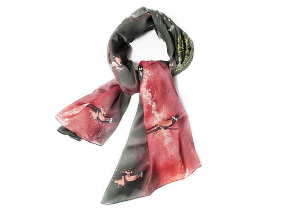 AbleMade's tweet photo. Our exclusive scarf with @AnyadeRogue gives back to Trinidad via @TallManFound http://t.co/0irrfeknzx #trinidad http://t.co/kEyGhVnOBD