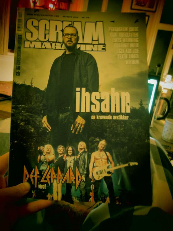 EDmanager's tweet photo. Scream Magazine / Oktober / Emanuel Desperados #ScreamMagazine http://t.co/dh8qpNN6Bk