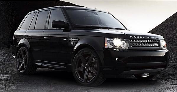 RichPeoplePix's tweet photo. RT IF YOU WANT A RANGE ROVER 😍😍😍😍 http://t.co/N5oAQvD0YH