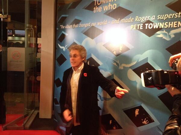 RockLegends's tweet image. Roger in the house! #thewho #superdeluxeboxset launch