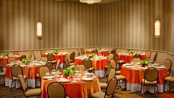 ABQSheraton's tweet photo. We have some of the most beautiful event rooms in Albuquerque. Call Melissa at 505.244.8554 to book your event now. http://t.co/tHVMAkkQY6