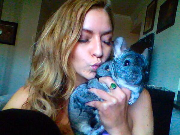 shfluff's tweet image. Seriously? I get way too many kisses in this house.