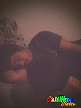 33_lock tweet picture