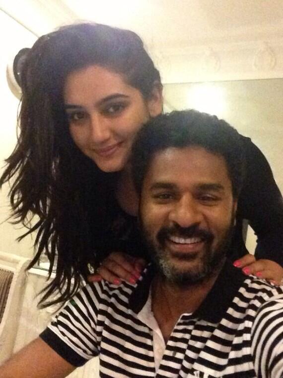 Embedded image permalink