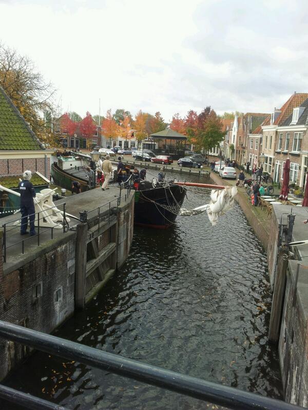 rosevandersluij's tweet photo. Vervolgens de Maria http://t.co/dvQTmCbstF