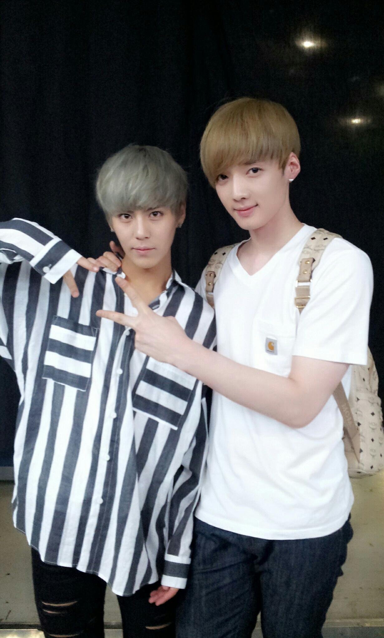 BXQXPl6CEAAlj0f.jpg:large