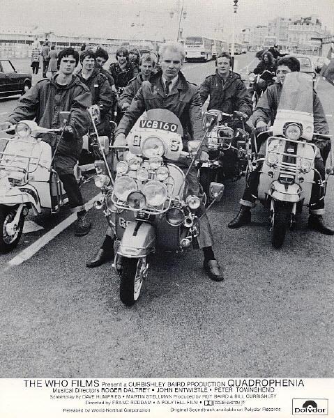 GARYMARTINGREEN's tweet photo. bellboy #quadraphina . http://t.co/dTIV0cZU1g