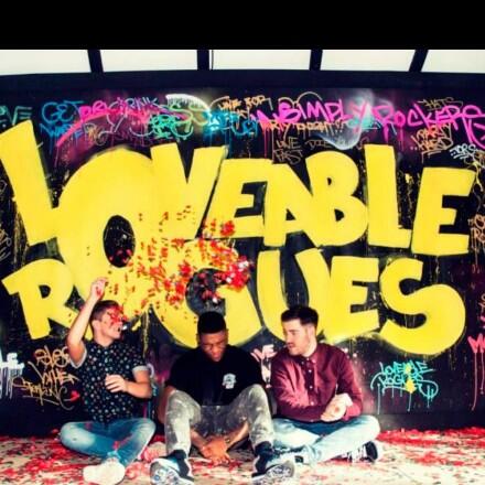 Lottieb23's tweet image. #yate #christmaslightswitchon #loveablerouges #november EXCITED annual MUST do!!!