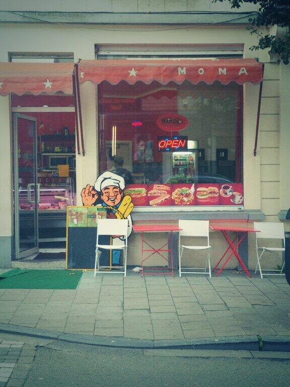 tweetmetbh's tweet image. wow gr8 art fascinetin @MoMATalks