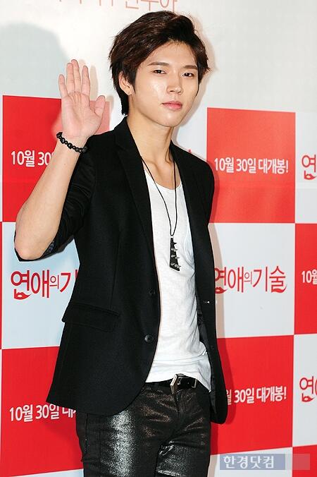 Embedded image permalink