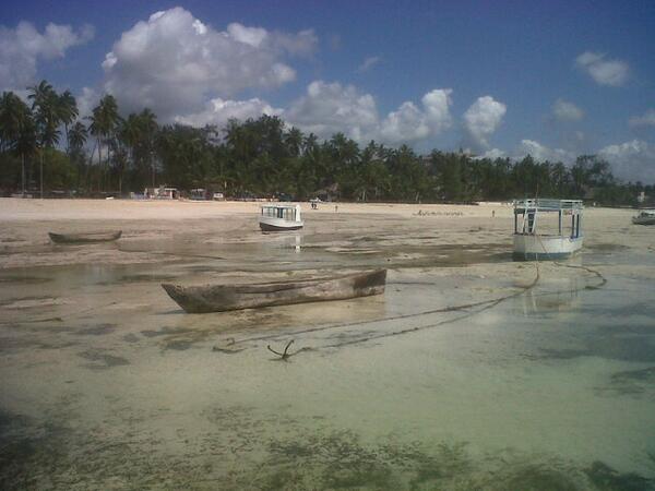 Buenas tardes desde #Mombasa! Unas #playas para dejar pasar las horas y no cansarse de caminar. #MagicalKenya