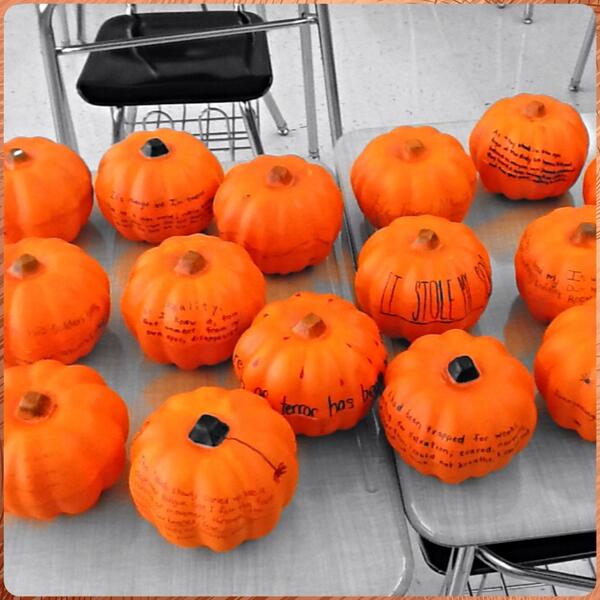 MrsLeeMcD's tweet image. #pumpkins #McD #CompClass #engchat