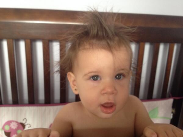 avery_macbooya's tweet photo. #badhairday http://t.co/MZxFEeRmeq