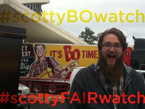 ScottyBoWatch's tweet photo. #ScottyBOwatch #ScottyFAIRwatch @NCStateFair @ScottyMcCreery @Bojangles1977 http://t.co/1EaYhkFuOU