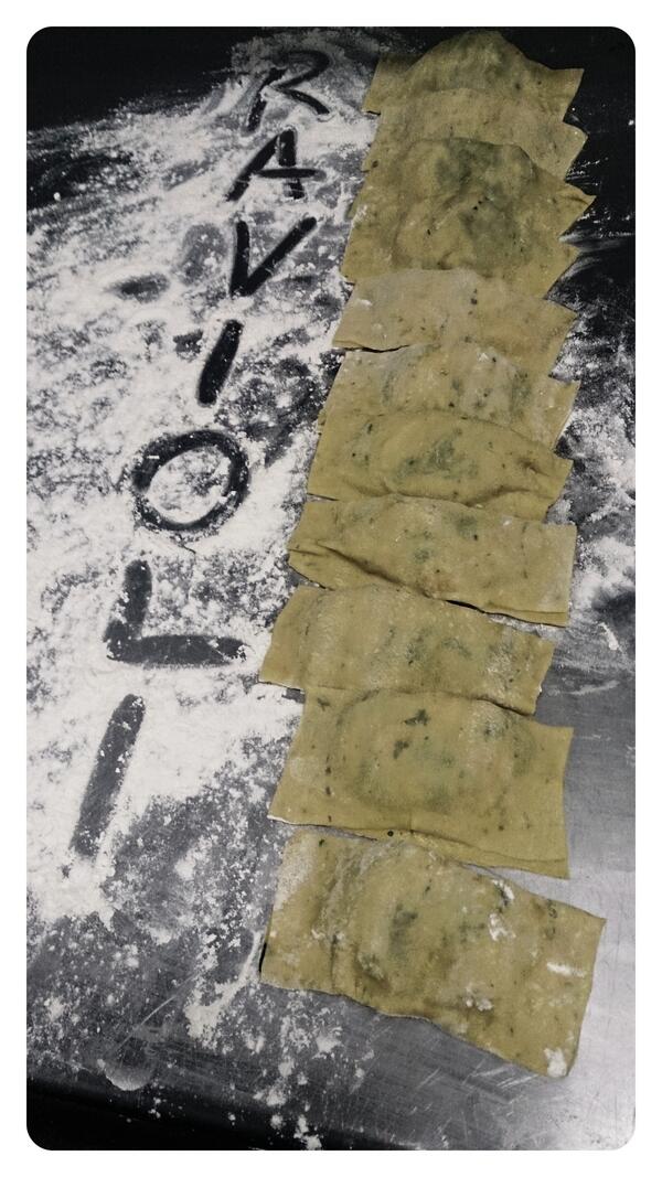chefatspire's tweet photo. MAKING- Ravioli with roasted peppers - mozzarella - spinach - smoked salt - chervil #thespirerestaurant http://t.co/7xDhFkL5bu