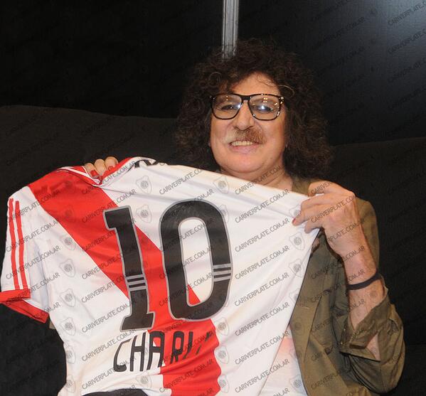 RiverPlate's tweet photo. Feliz cumpleaños, Charly! http://t.co/U1NMsmheQP http://t.co/0Yn6W7VOxM