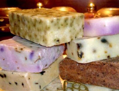 Organik demişken doğal sabunları unutmayalım kar oranı yüksek ürünlerden.