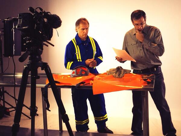wsmediaworks's tweet photo. Bob directing our actor! http://t.co/qyQkaMMiO1