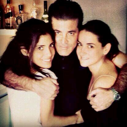 Mis niñas con su papa!!!! Las quiero mucho