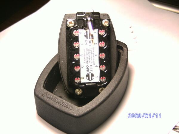 KEYBOXCHILE's tweet photo. Keybox es un sistema de alta seguridad para tus llaves hecho de metal y completamente mecánico. Consigue tu Keybox! http://t.co/AxIGKP9HZ7