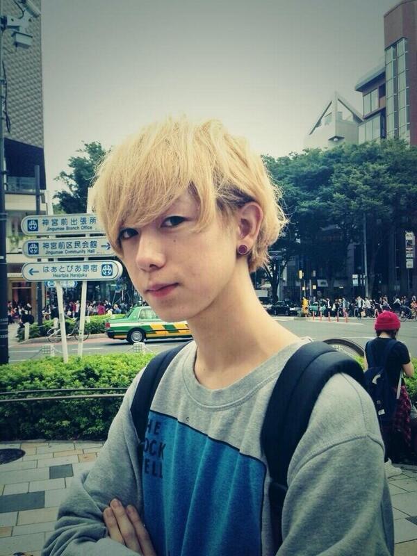 ____JINTO_ss's tweet photo. _

.

.

.

.

　　　　　　　　皆遅よう　。
　　　　
　　　　　　　　帰って来たら構ってね

.

⊿ http://t.co/60OlpJ9K4l