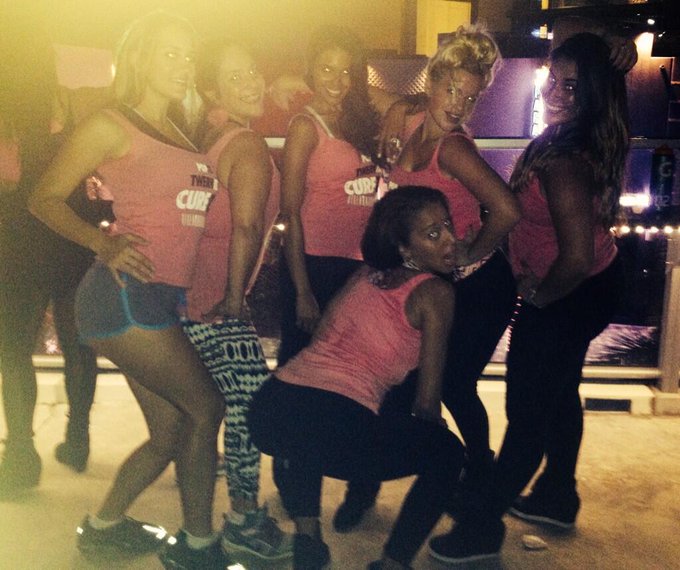 Twerking it for the cure with my DJ1067 fam. #VixenArmy @natalia_hernandez @johannagomeztv @KMarie106<a href="/tag/vixenarmy"class="tags">#VixenArmy</a>