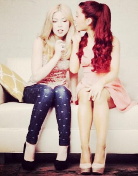 Jannette McCurdy tweet media