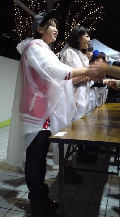 タワーレコード アリオ倉敷店 Ute スマイレージ イベント中 急遽 握手会のみのイベントとなってしまいましたが 皆様のご協力のもとイベント始まっております 雨の中 来ていただいた皆様 ありがとうございます Http T Co Wf6orscgtt