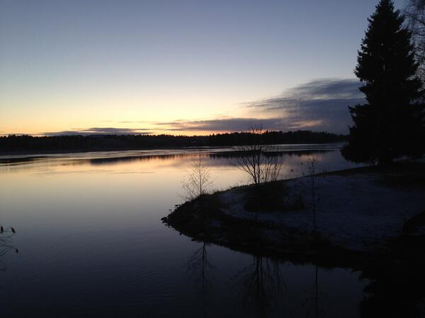 nabin_fin's tweet photo. #beautiful #rovaniemi lots of #memories #missyouall @Nere_enjoy @may_liife @raquelpolaina @CeciliaPiero @Estaminoide http://t.co/UGu4rruhRp