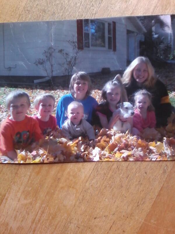 happel_dm's tweet image. #tbt @Jo_Happel @FarterCrapple @reeganhappel11 @twitterless Cael, Quincy, Addy, Cade &amp;amp; Jack #Fall2008