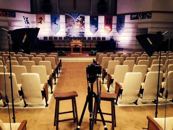 FlatwoodsChurch's tweet photo. Getting ready to cast some vision on multiple services! #SpreadYourTent #BigThingsComin http://t.co/SZuvoEvCnJ