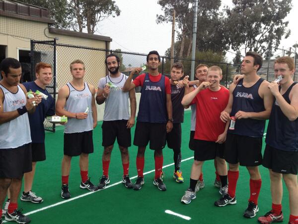 prbars's tweet photo. What are @USAFieldHockey Men's National Team players eating as post practice #fuel? #prbars of course!! #totalstuds http://t.co/MbFoTRG2Iw