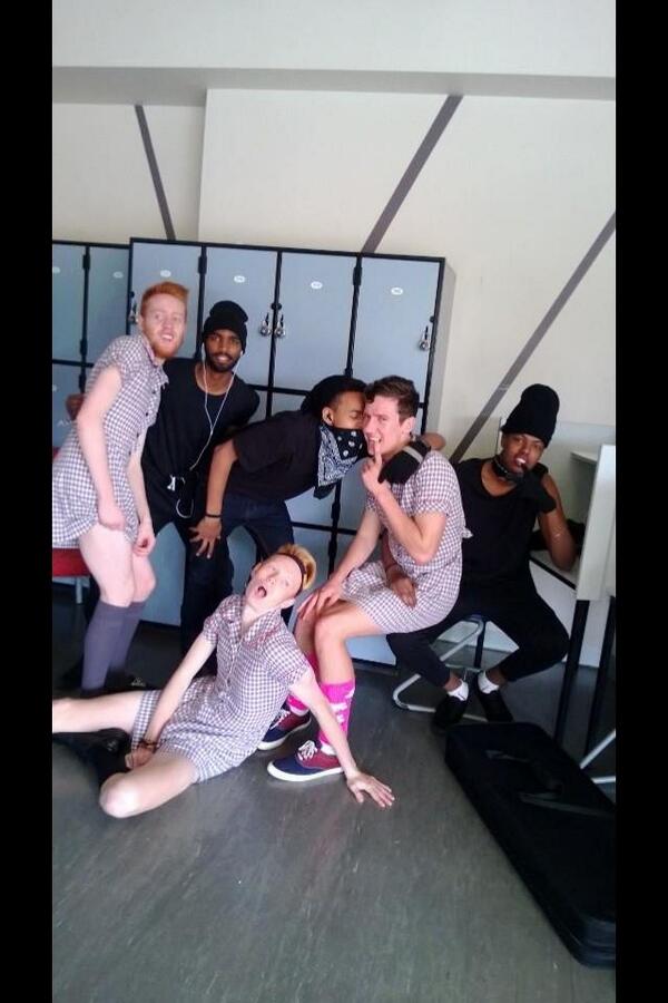 @theonlylingdog nothing more to say than #SHAMESHAMESHAME