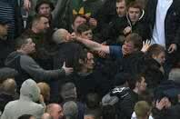 FootieHooligans's tweet photo. Millwall fans fighting at wembley this guy connected with a great punch #Millwall http://t.co/5PLKuIjH44