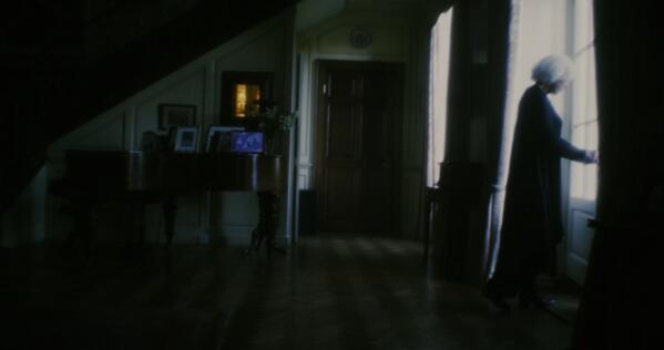 SecondSkinWorks's tweet image. Prepping next weeks #timegap shoot.
Behind the scenes tweet on Tuesday