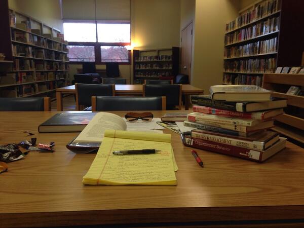 msekonefraser's tweet image. You know you are #writing your #dissertation when... #mastersproblems #tgif #internationalbusiness #socialmedia