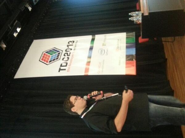 siliconvini's tweet image. Keynote with @brunoborges at #TDC2013 #javaembedded #IoT