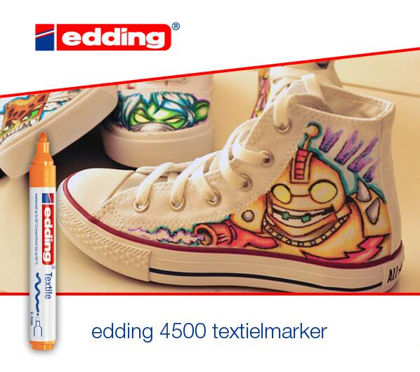 eddingbenelux's tweet photo. Oude schoenen opfleuren of nieuwe uniek maken? De #edding textielmarker kan het! FB fan Marc Tjin stuurde de foto in http://t.co/PSZ4BktU4B