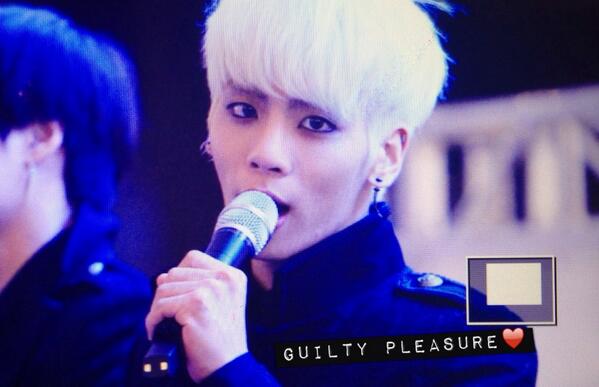 131025 Jonghyun @ Fansign Event BXbC5-LCUAApkI0