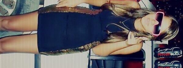ThellinhaD's tweet photo. Eae !? http://t.co/jWH6aB82NA