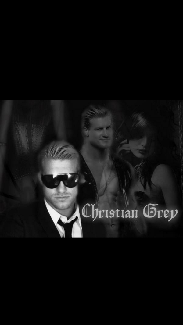 MisterZiggles's tweet photo. @HEELZiggler should be Christian Grey. http://t.co/WeTFP5hjTR