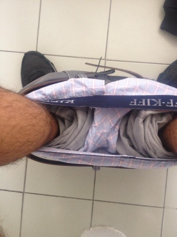 pipecabesita's tweet photo. Vaya mierda, me cago en mi puta uni http://t.co/zD8IZsDFDS