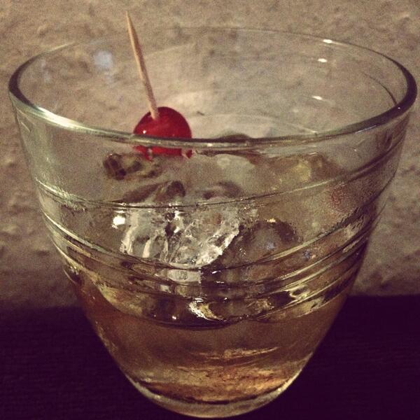 CRUSHBAD's tweet photo. Classic Manhattan. With wood chip on the walls. Friday yup. http://t.co/Zc3QHYpL5P
