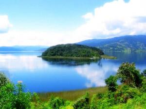 jazminpuenayan's tweet photo. @FelizSabadoColombiaQuerida @SaraMariaRestre @AimethLucia @marjulyeth @prinssdelcielo @UrianaIvana http://t.co/A7tepLVXKs
