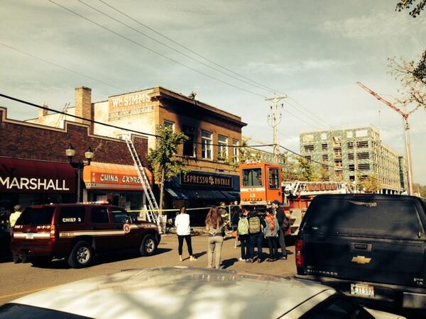 ELinaresFilms's tweet image. Fire crews in Dinky Town fighting flames at Espresso Royale.