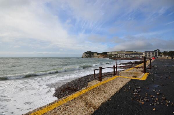 With an amber warning of high wind and rain this weekend, what tips do you have to keep your home safe? #Weather