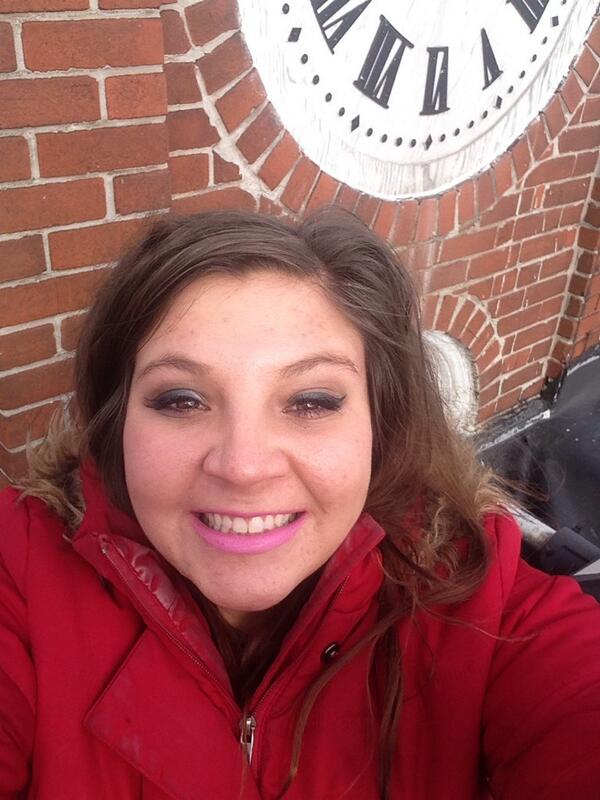 ByAmandaD's tweet image. I'm standing on a roof, looking at a 100-year-old clock. #irwin #clock #towerclock #history #socool