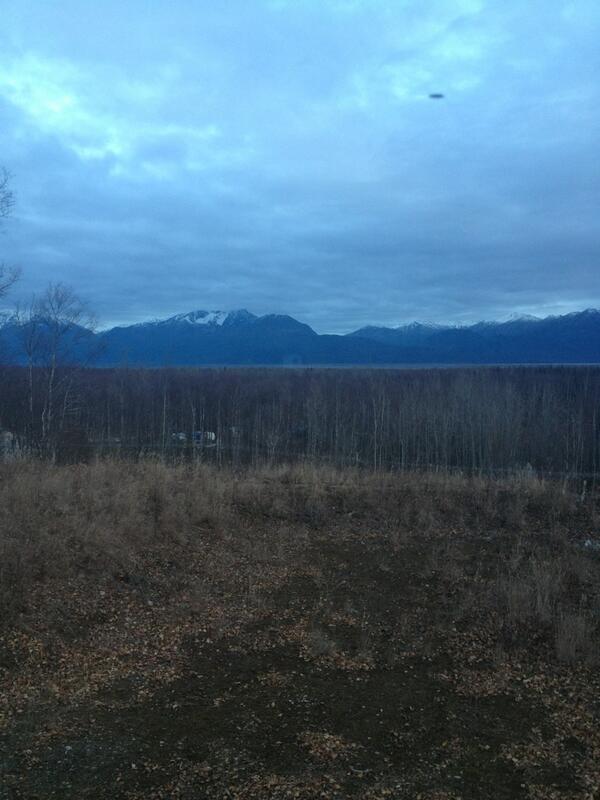 Jasonvallotton's tweet photo. This is pretty hard to beat! #Alaska http://t.co/TfStiYLdlF
