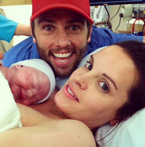 PoetaytoeChip's tweet photo. Such a beautiful baby boy. Congratulations @shaycarl and @katilette. #BroTard http://t.co/7dKcWYHgMf