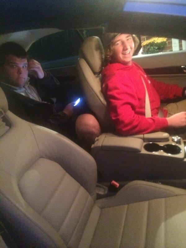 Shad_String's tweet photo. @l_string23 @RyanHammer1 there is so much wrong with this http://t.co/7BjICrwI9Q
